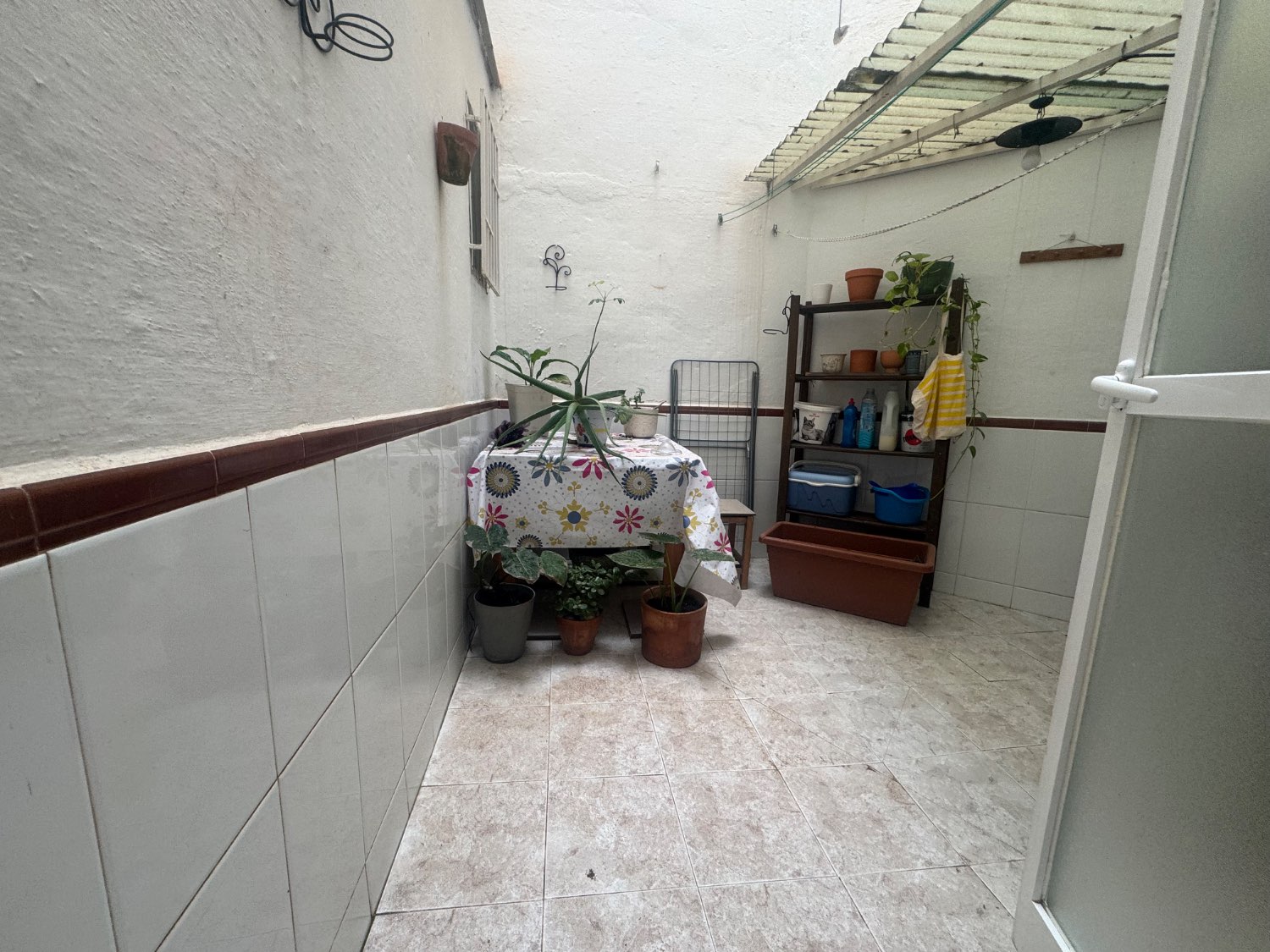 Se vende un piso en primera línea de la playa poniente