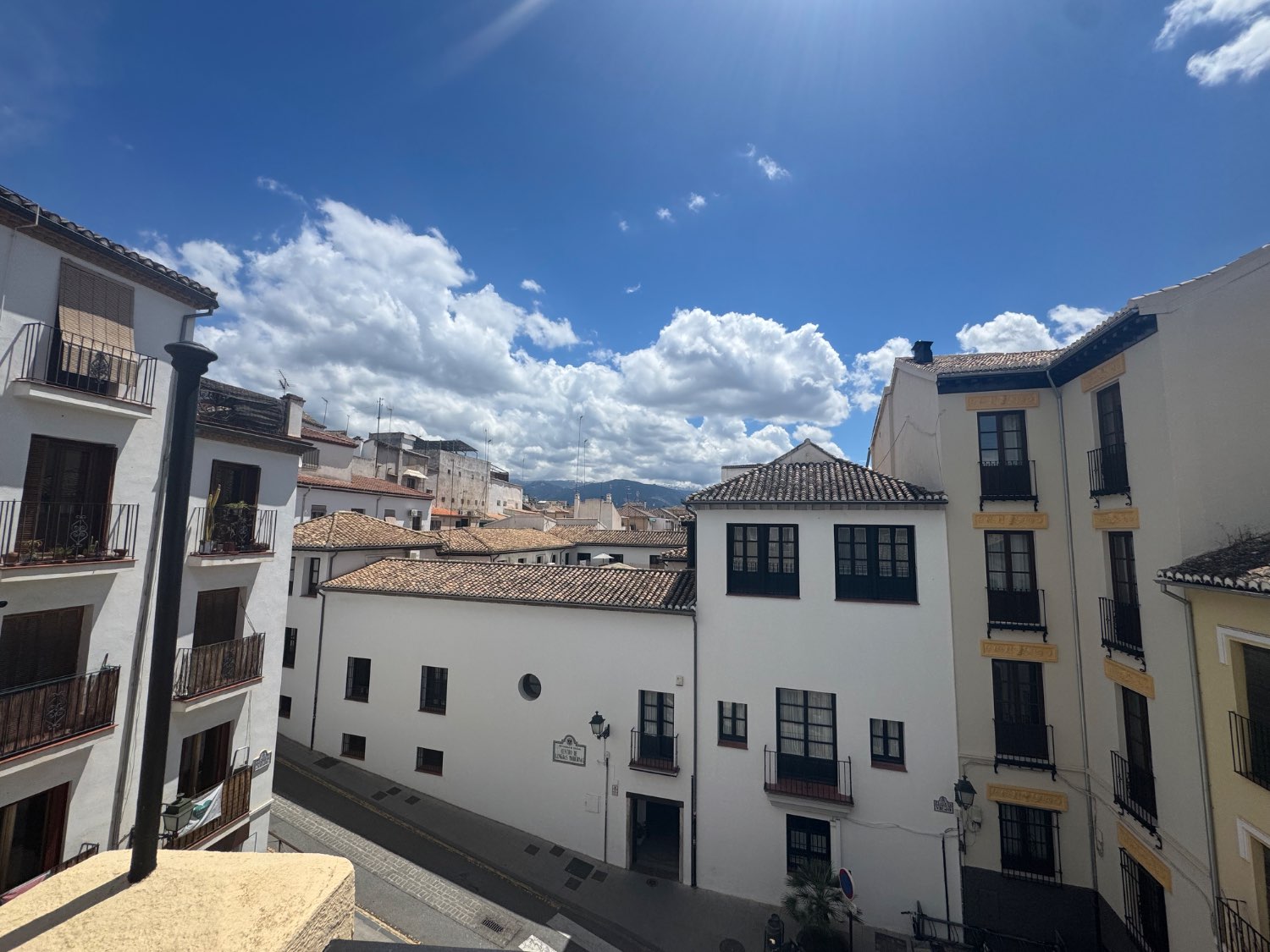 Se vende un bajo en el centro de Granada