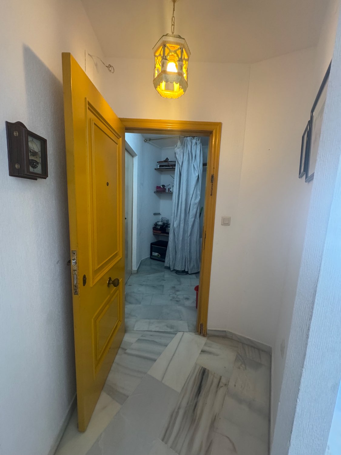 Se vende un apartamento en una urbanización de playa Velilla Almuñécar granada