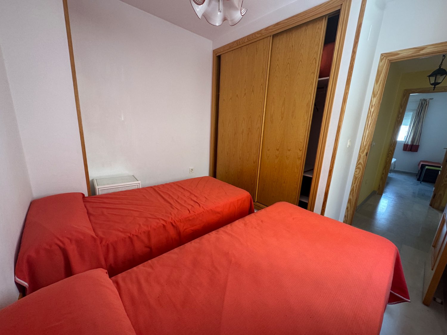 Se vende un piso en carchuna Calahonda costa granada