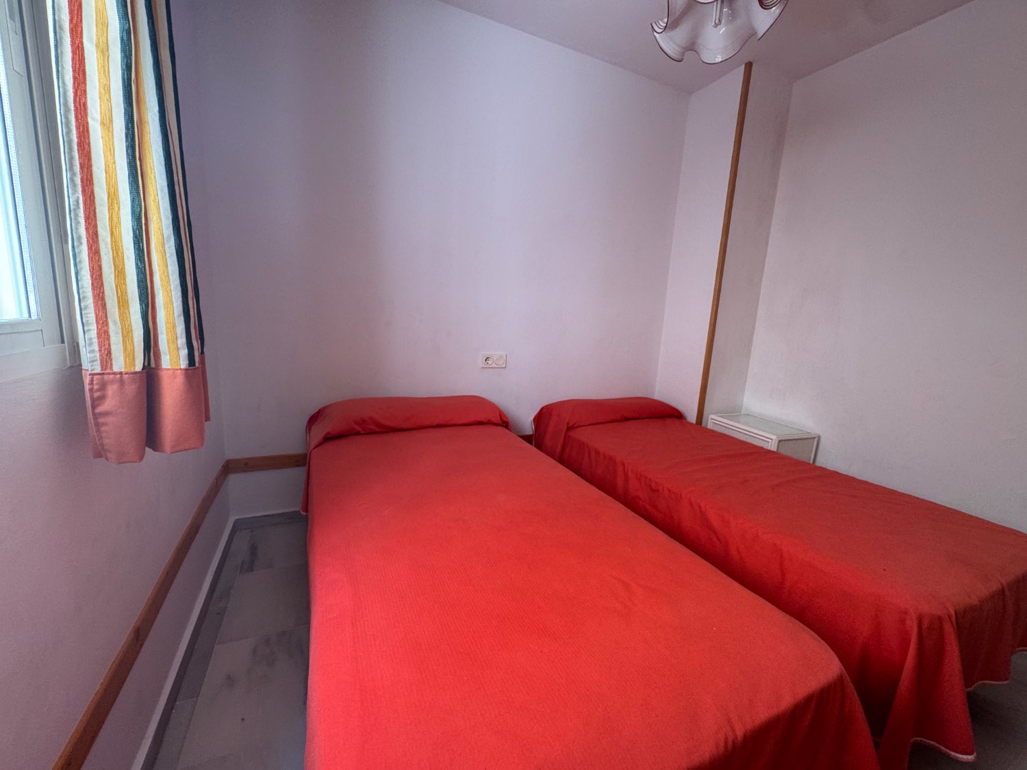 Se vende un piso en carchuna Calahonda costa granada