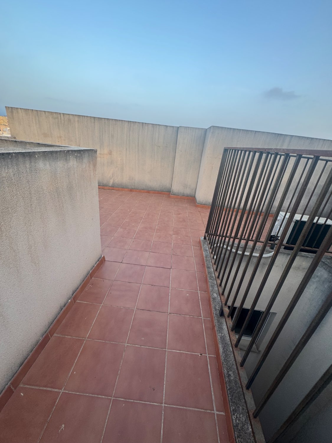 Se vende en ático con terraza privada en Motril Granada