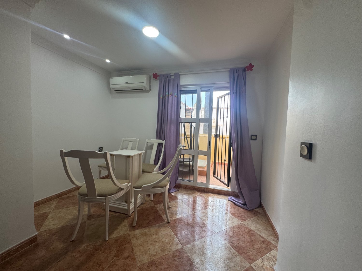 Se vende un duplex en el ejido Almería