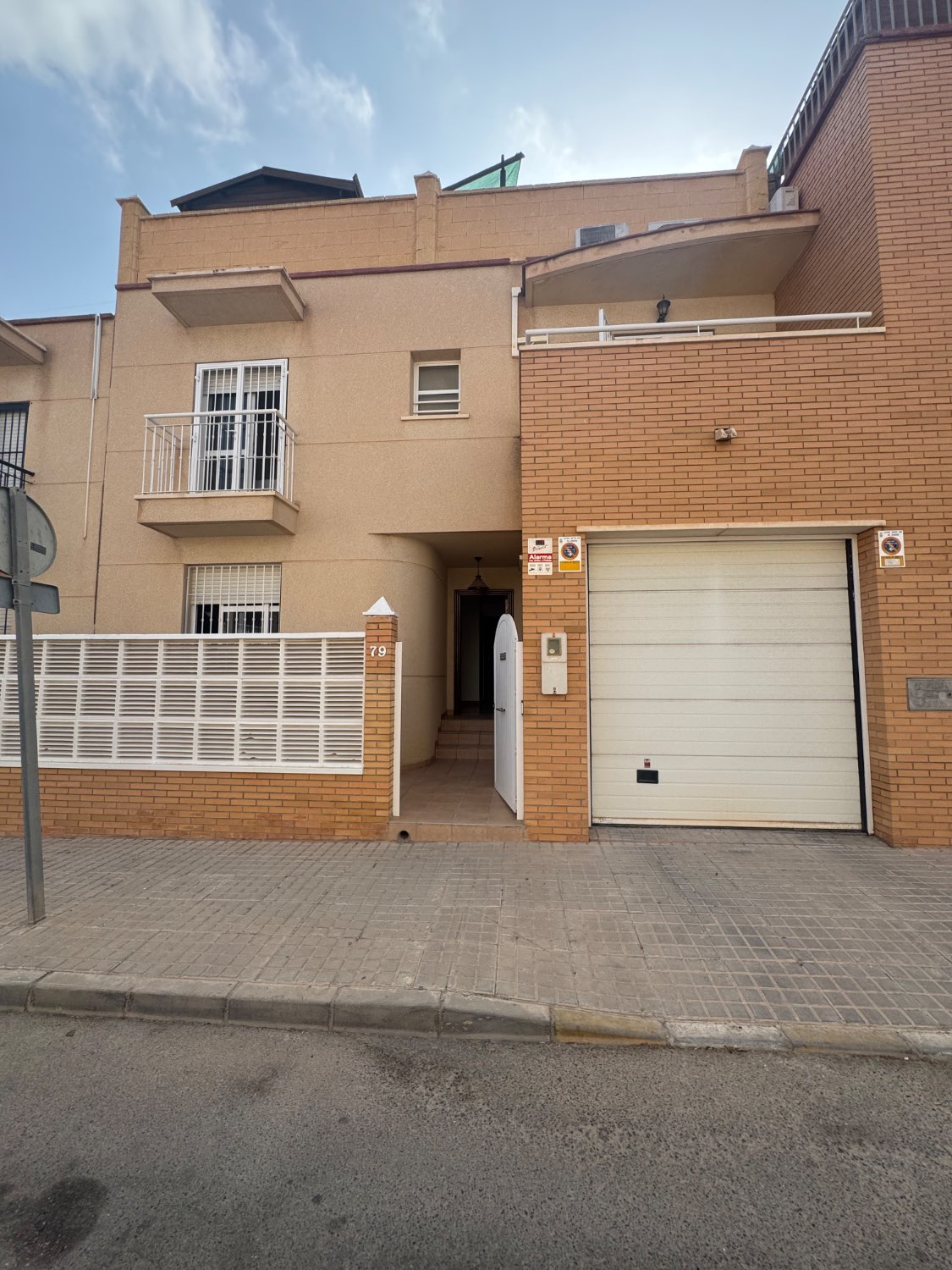 Se vende un duplex en el ejido Almería