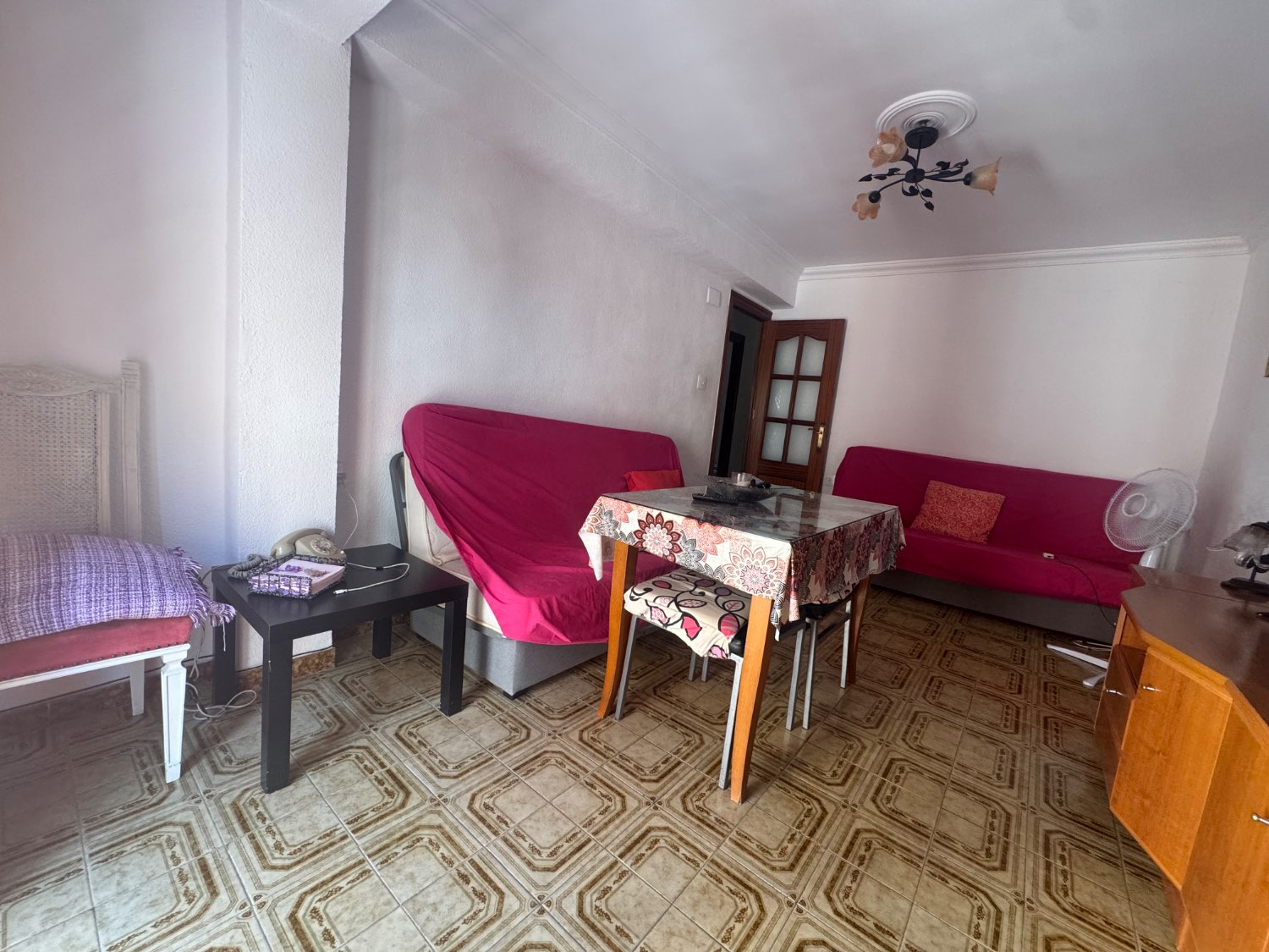 Se vende un piso en el centro de Motril