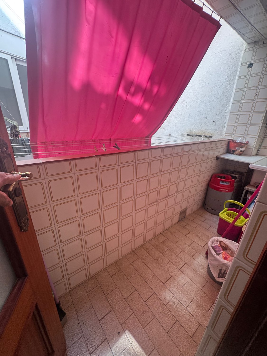 Se vende un piso en el centro de Motril