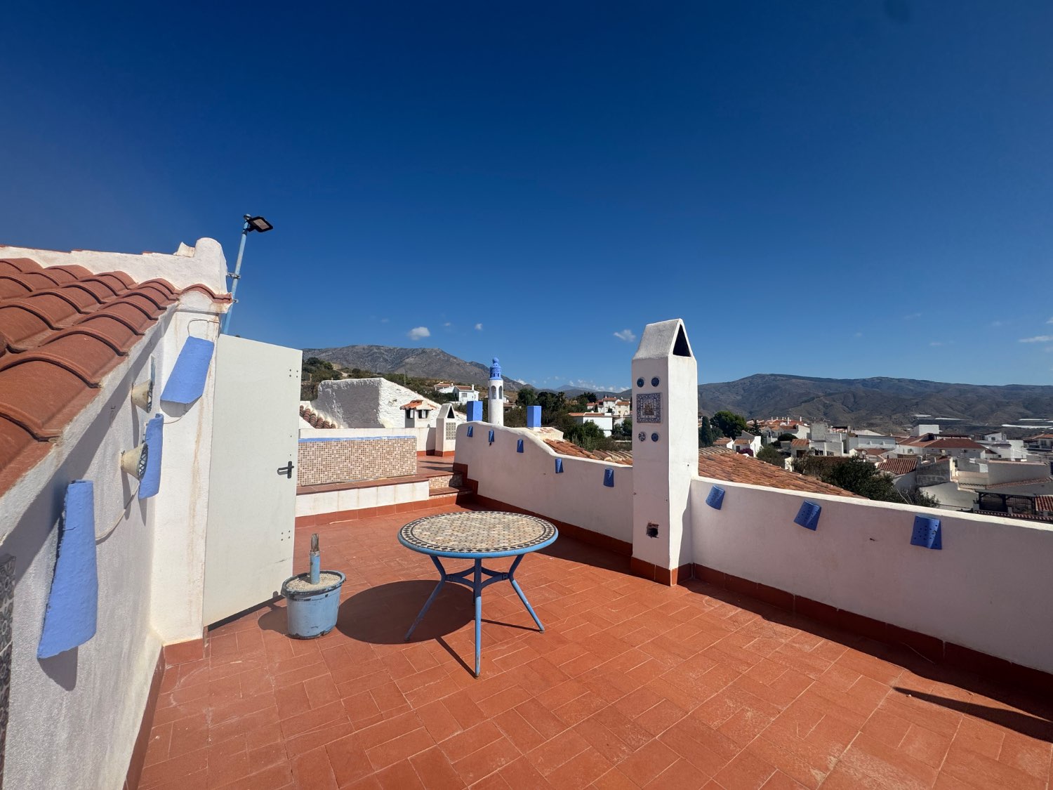 Se vende una casa pareada en el centro del Gualchos Castel de ferro granada