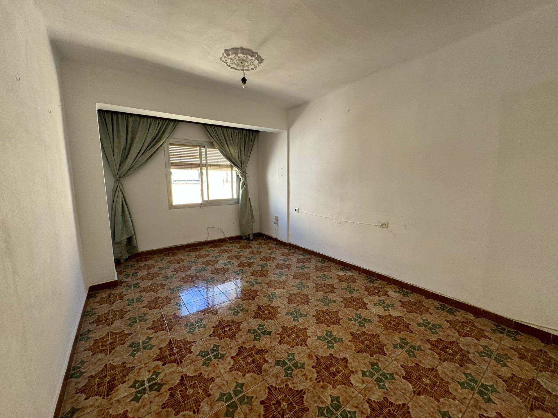 Flat for sale in Motril