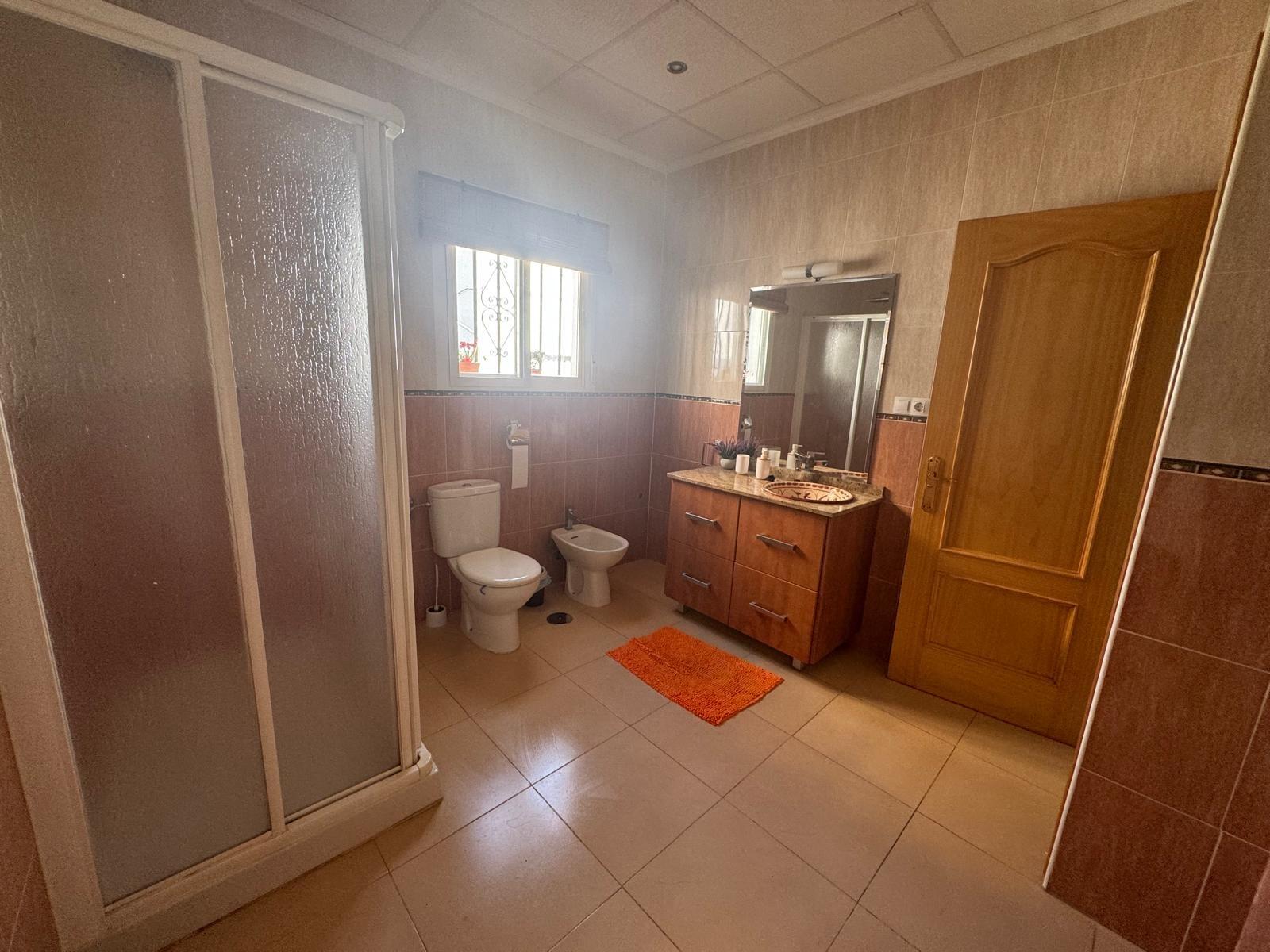 House for sale in Albuñol