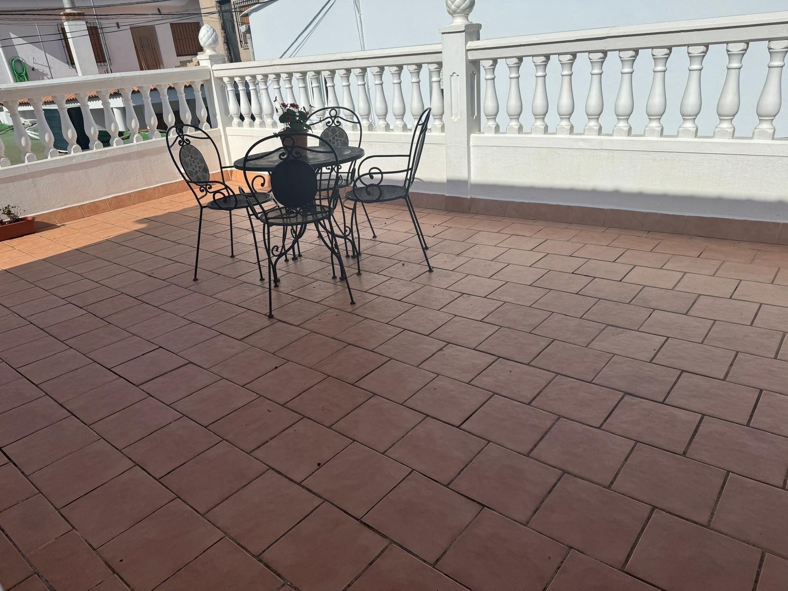 House for sale in Albuñol