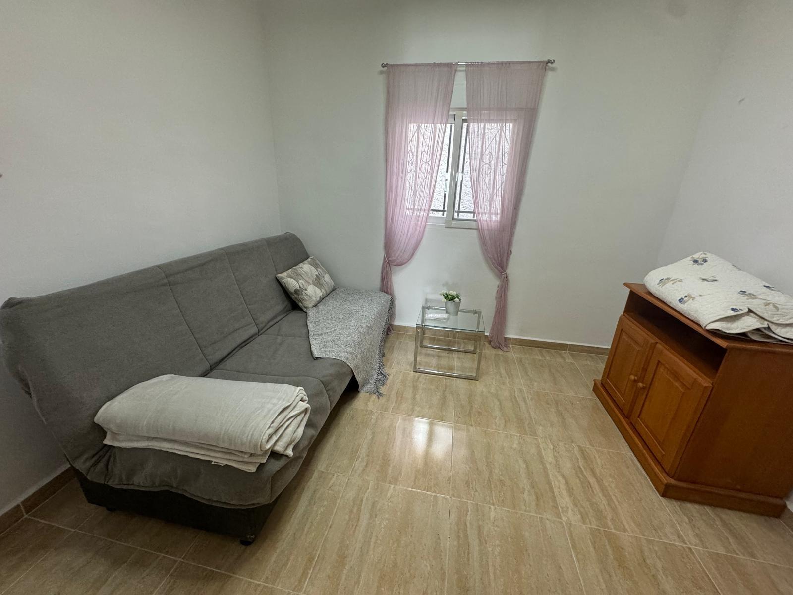House for sale in Albuñol