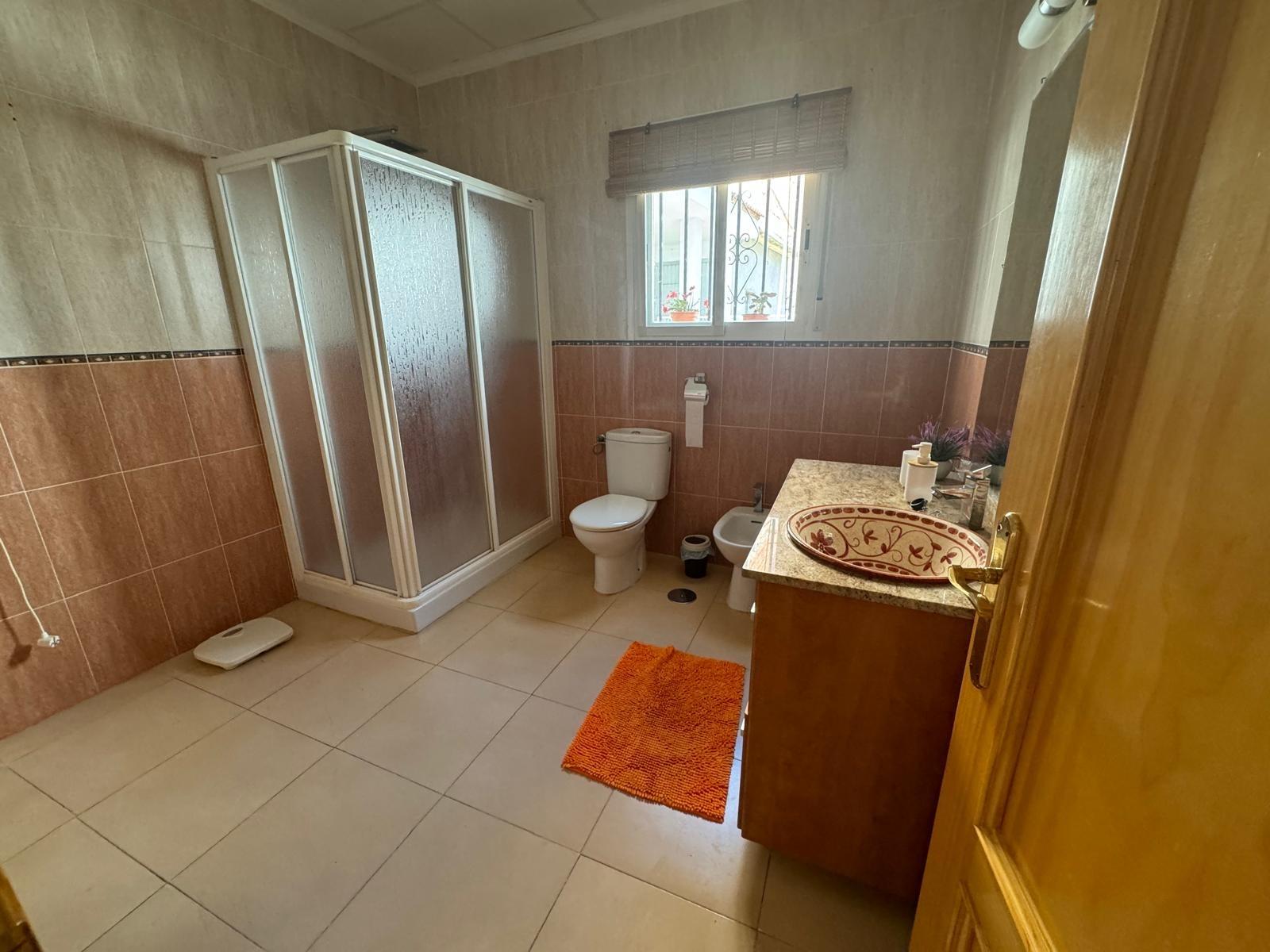 House for sale in Albuñol