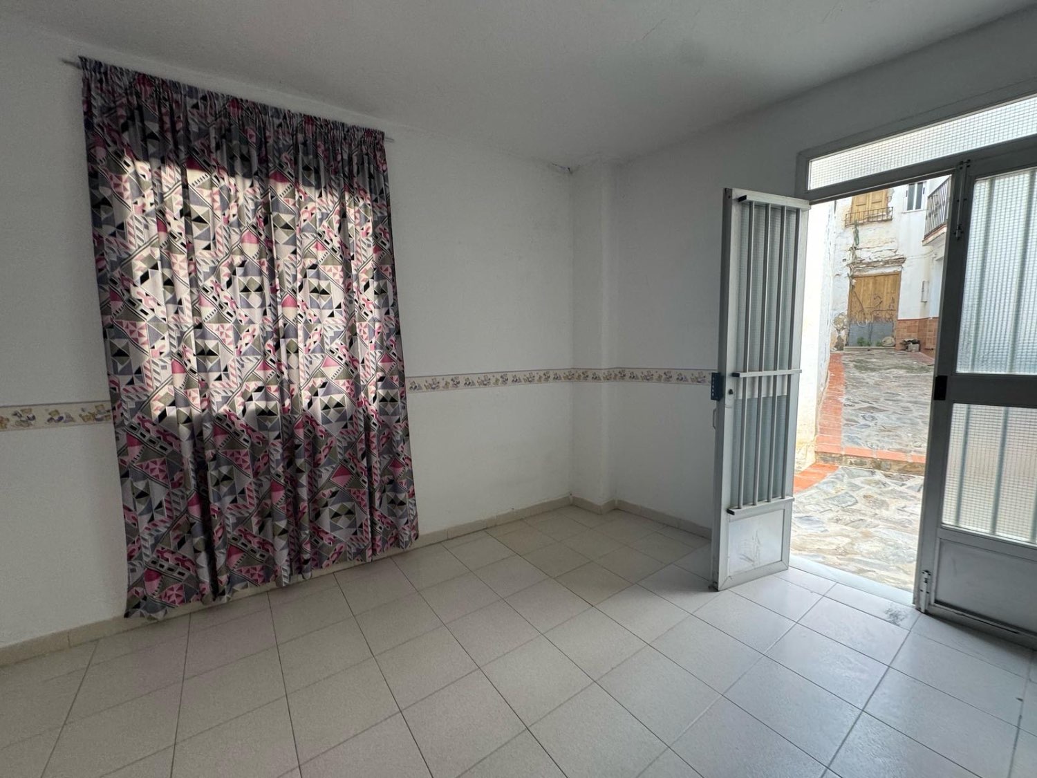 House for sale in Molvízar