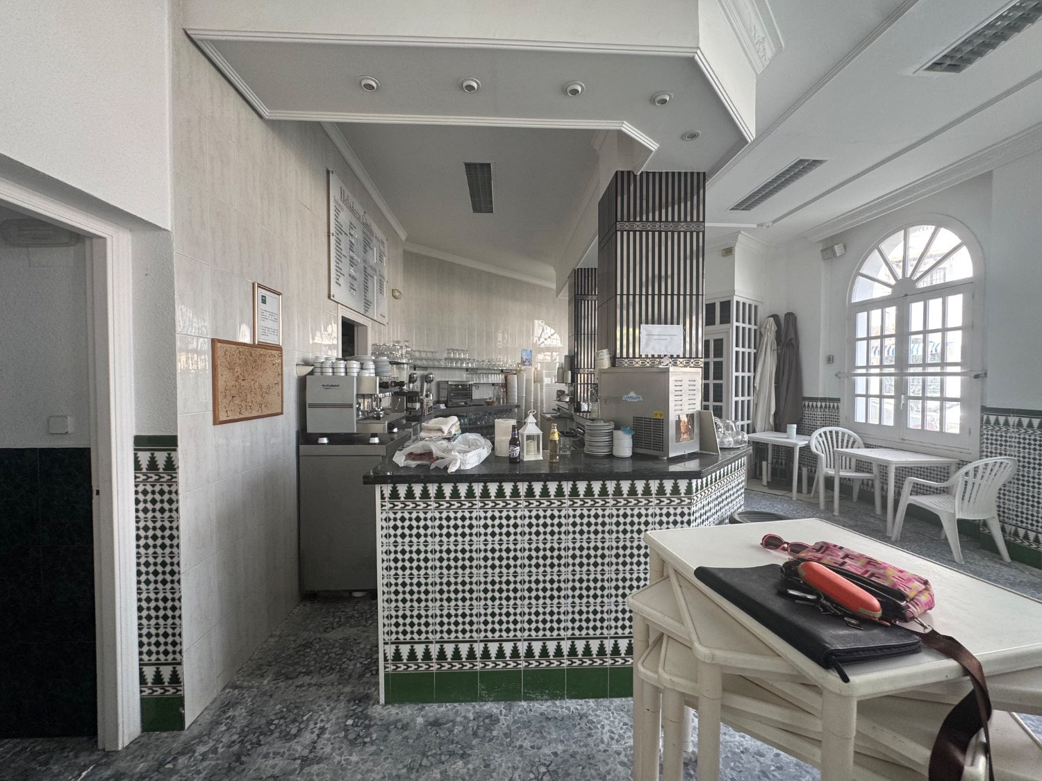 Cafe Bar for sale in Playa Granada (Motril)