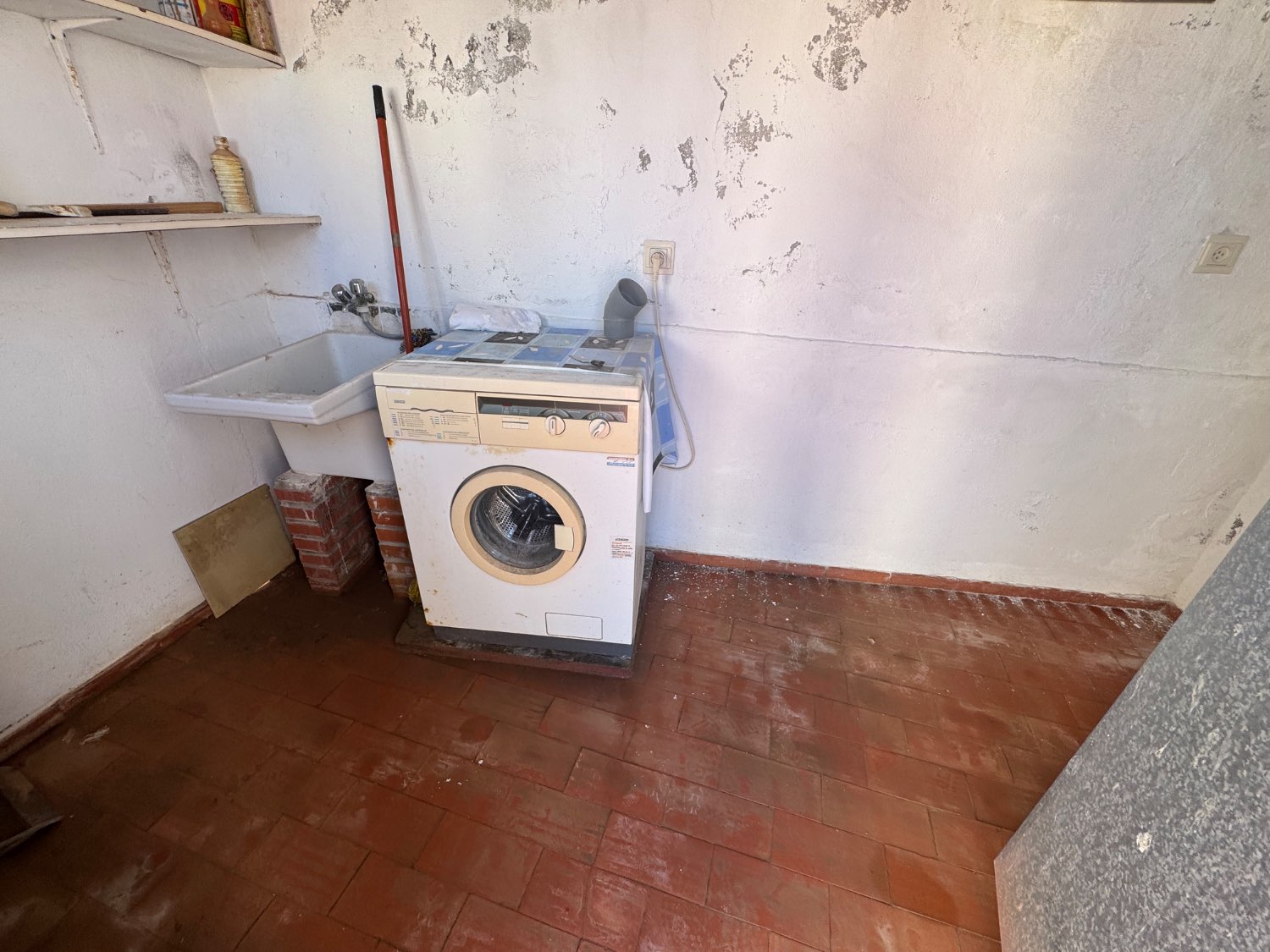 House for sale in Molvízar