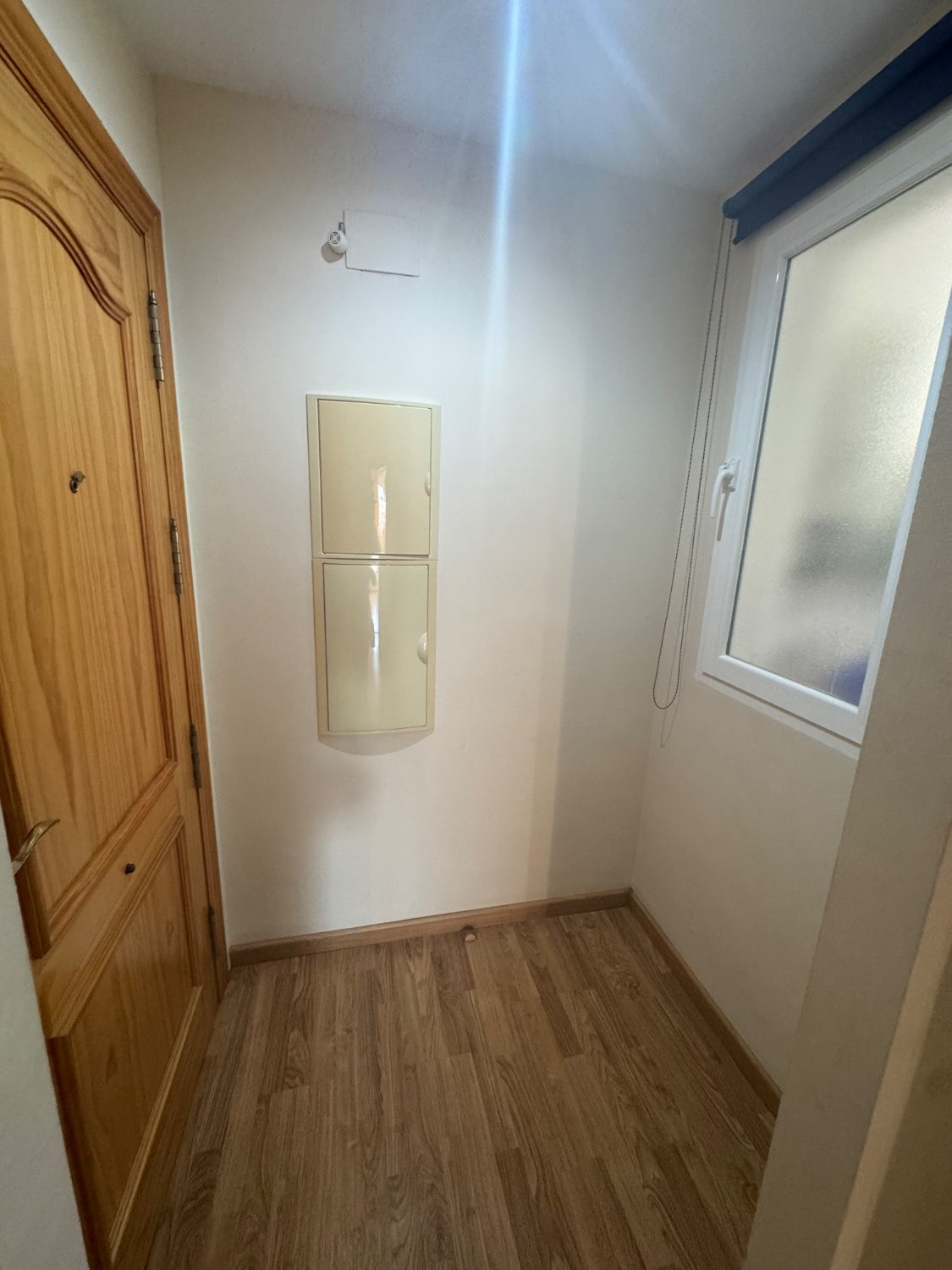 Se vende un piso con plaza de aparcamiento y dos trasteros en el puerto de Motril