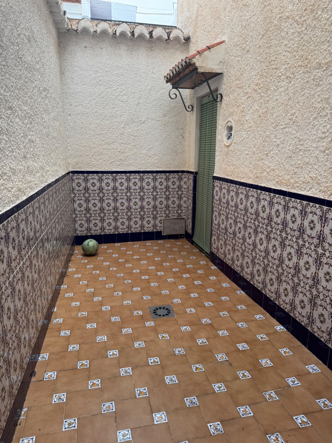 Se vende una casa en el castillo de salobreña Granada