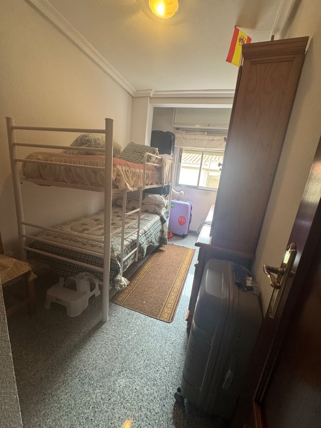 Se vende un piso amueblado en primera línea de palya torre nueva costa granada