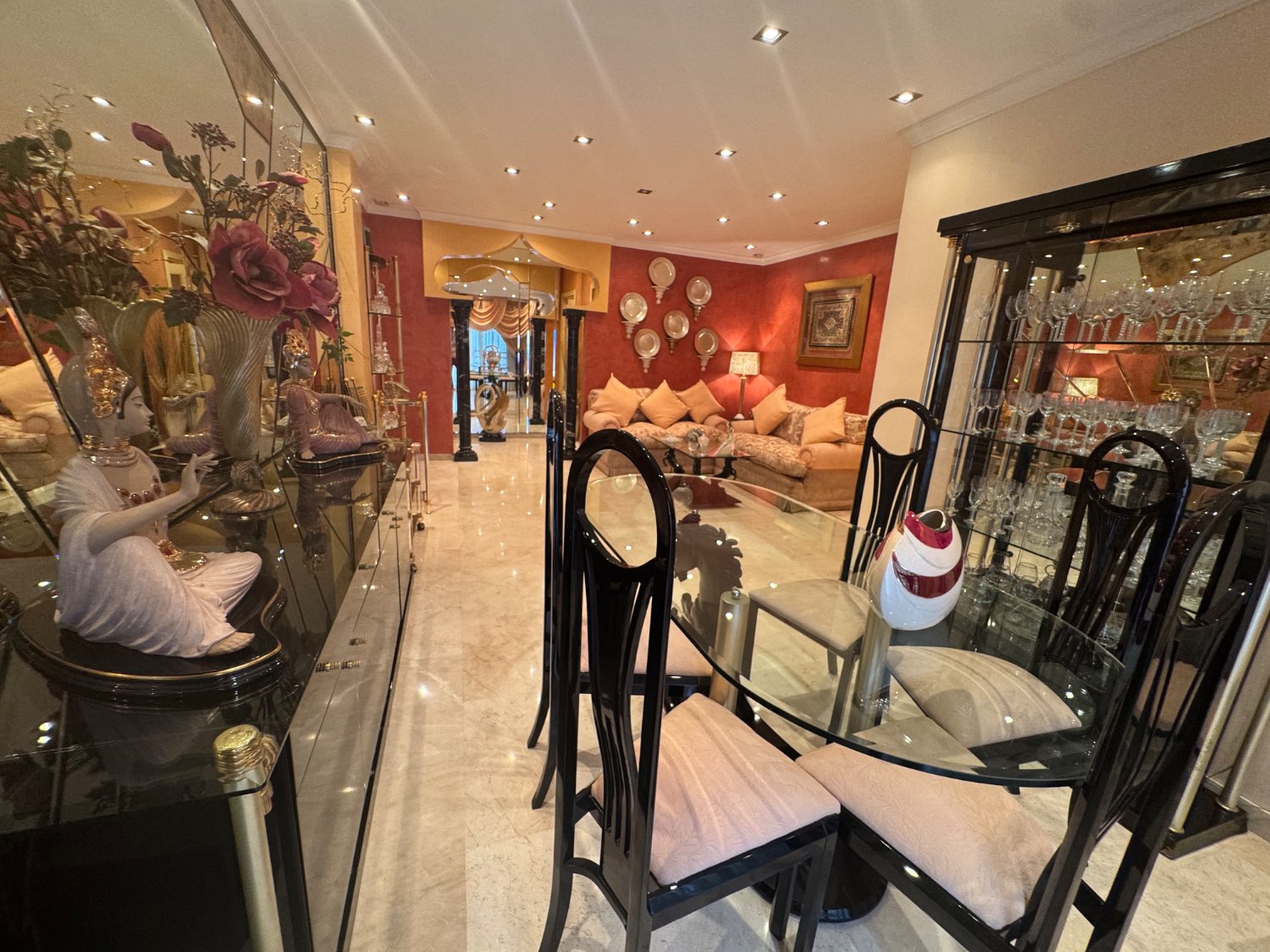 Se vende un piso en Almuñécar con opción de cochera