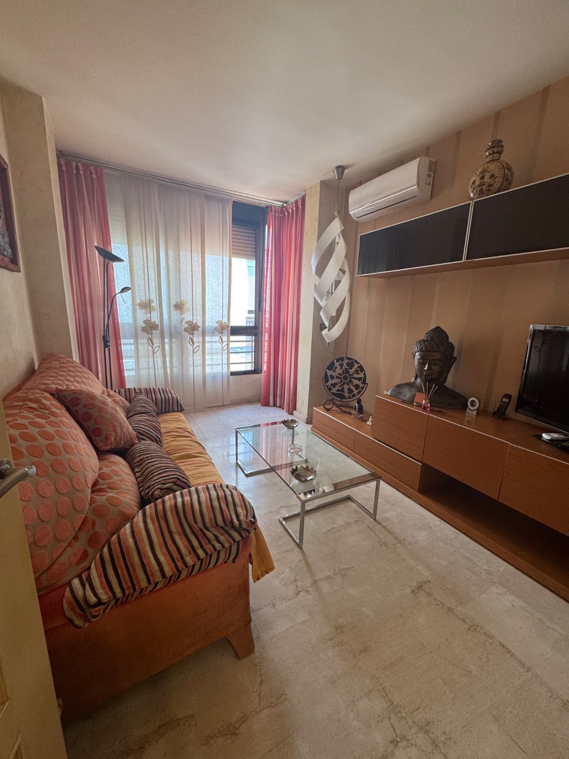 Se vende un piso en Almuñécar con opción de cochera