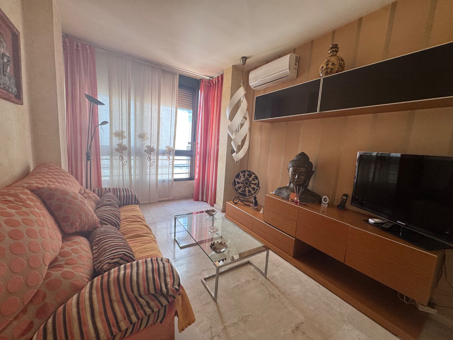 Se vende un piso en Almuñécar con opción de cochera