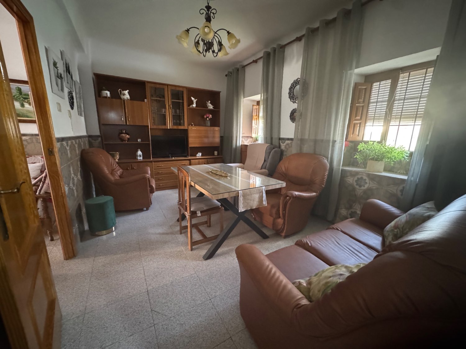Se vende una casa en el centro de Vélez benaudalla Granada