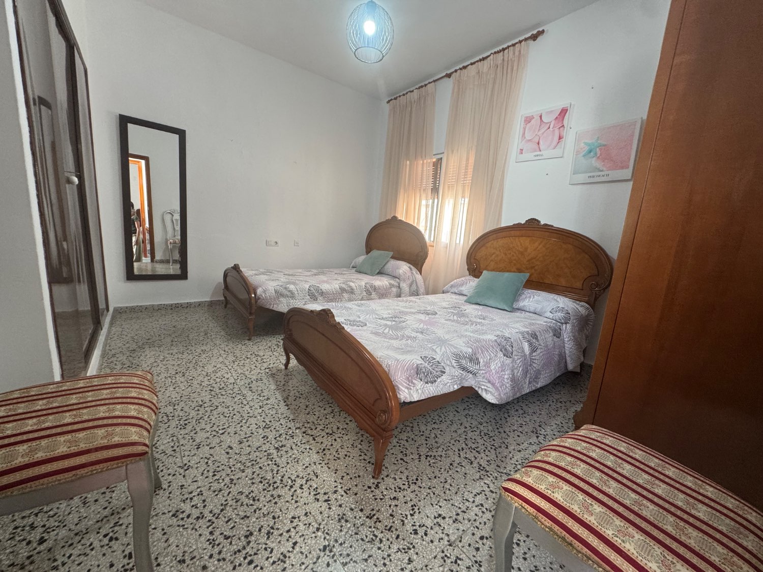 Se vende una casa en el centro de Vélez benaudalla Granada