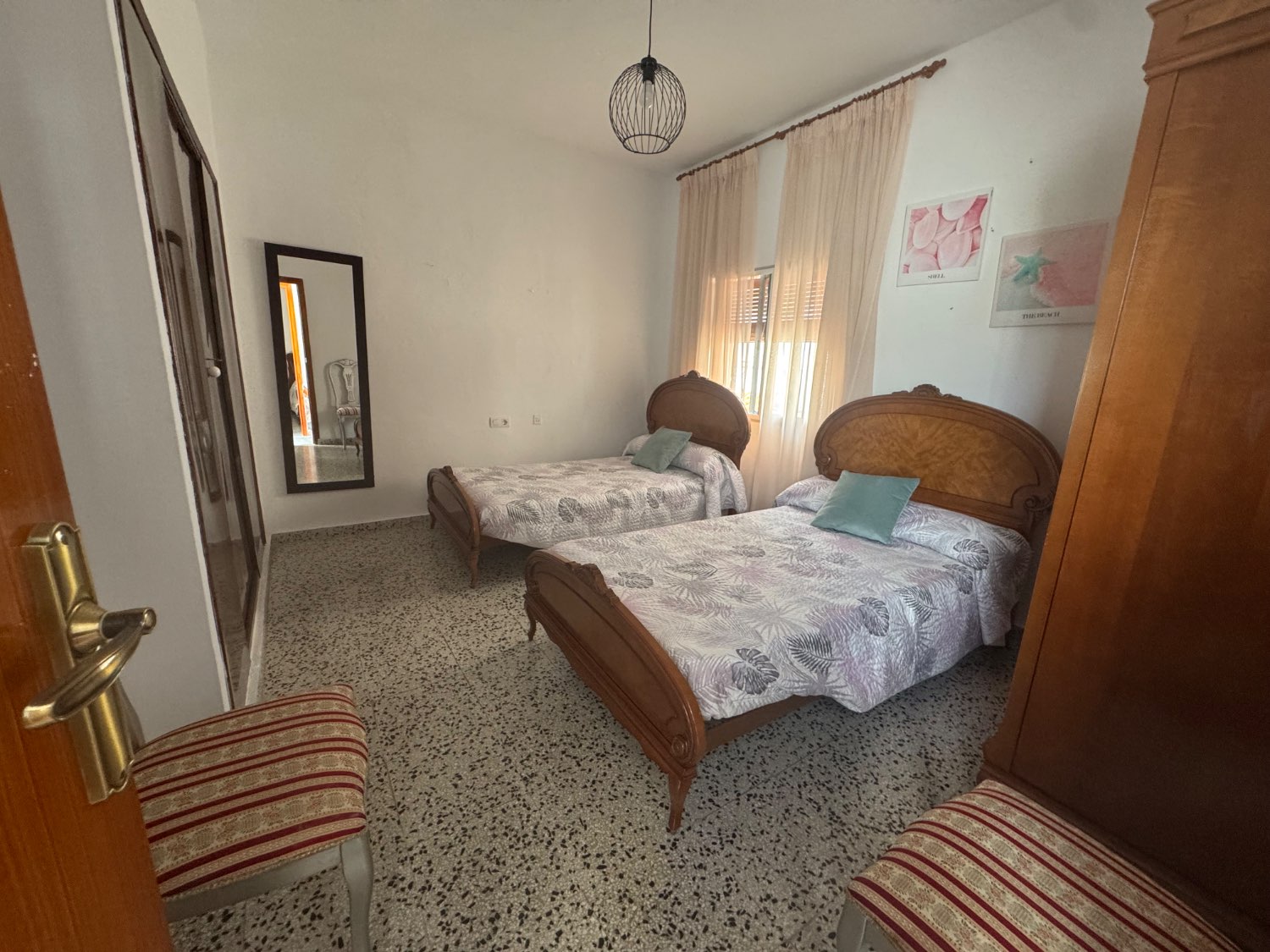 Se vende una casa en el centro de Vélez benaudalla Granada
