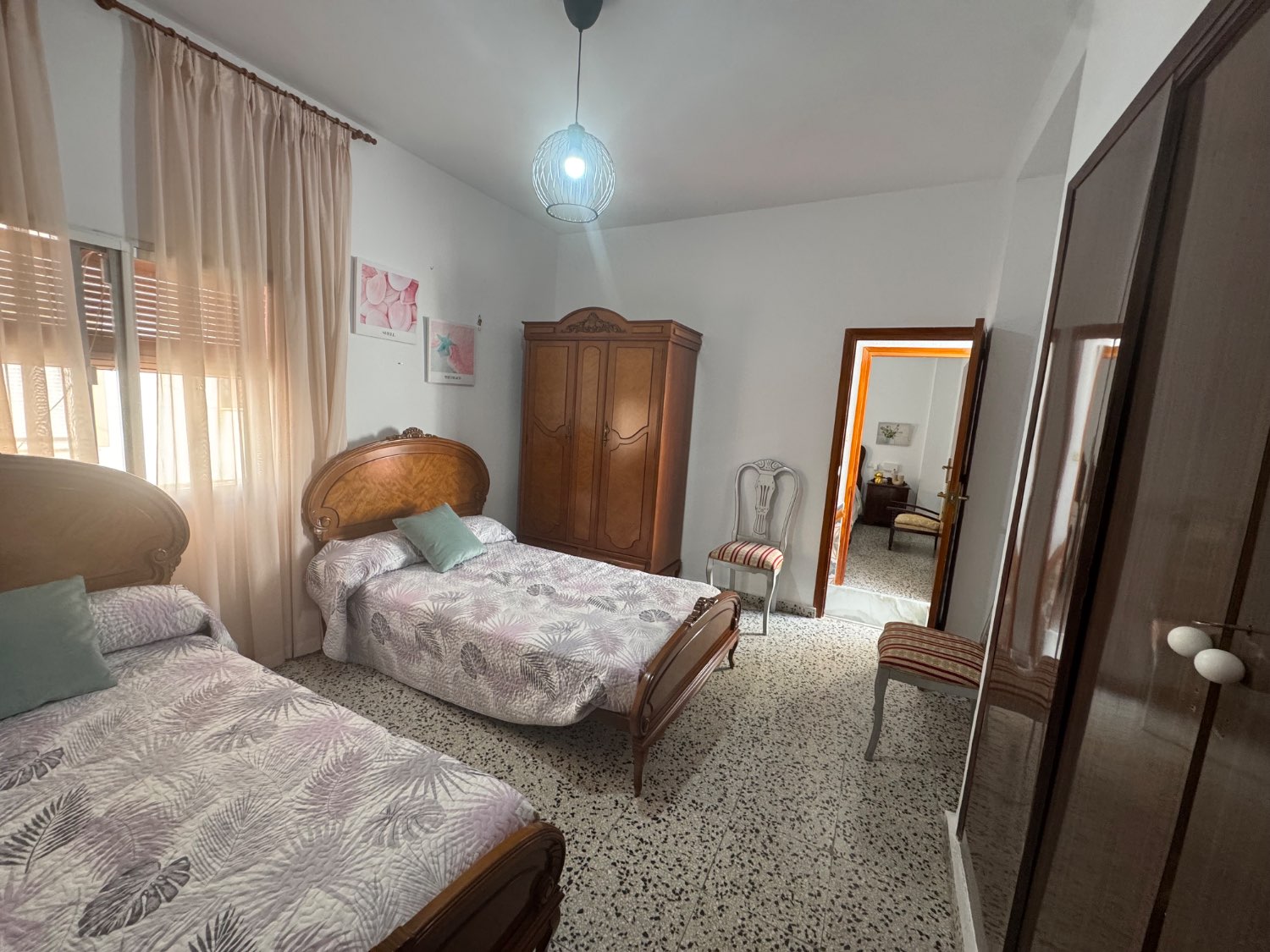 Se vende una casa en el centro de Vélez benaudalla Granada