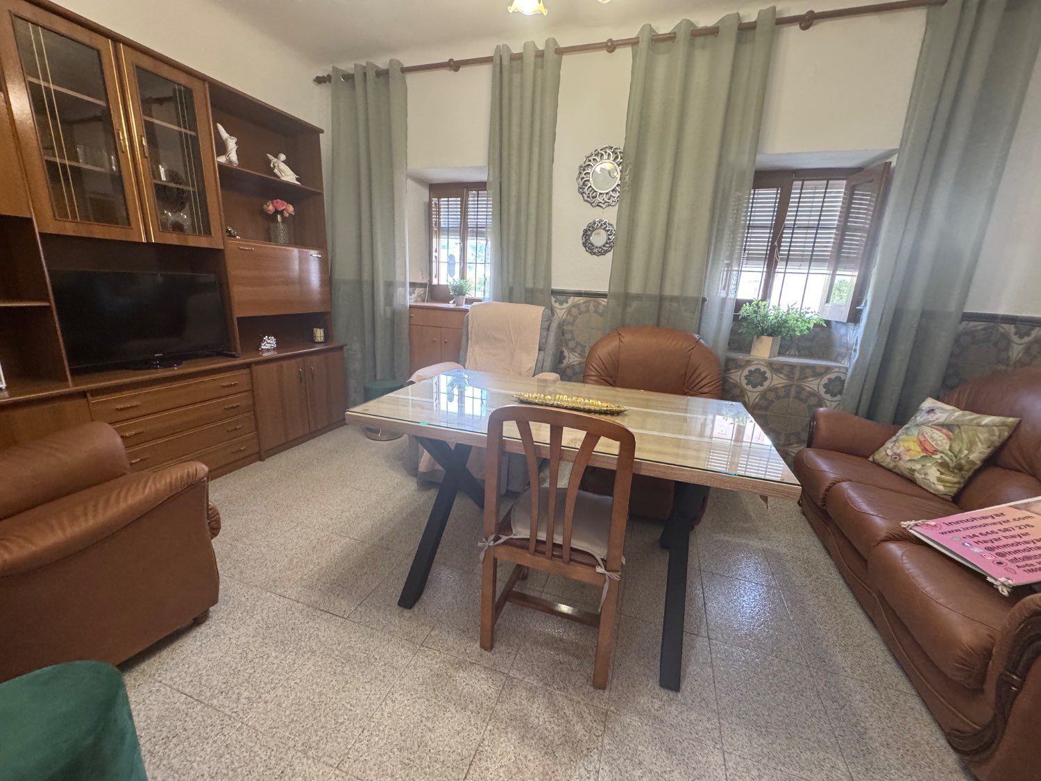 Se vende una casa en el centro de Vélez benaudalla Granada