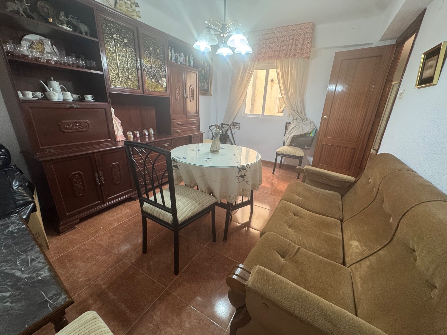 Se vende un piso en centro de Motril