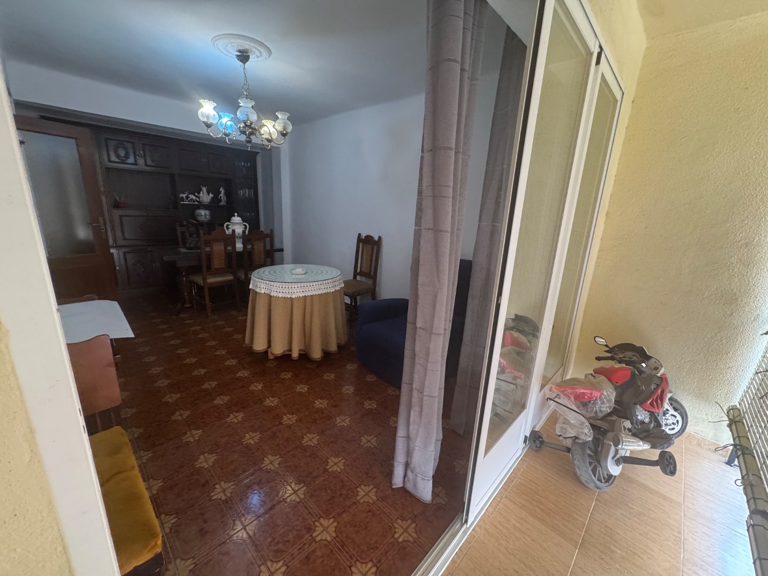 Se vende un piso en centro de Motril