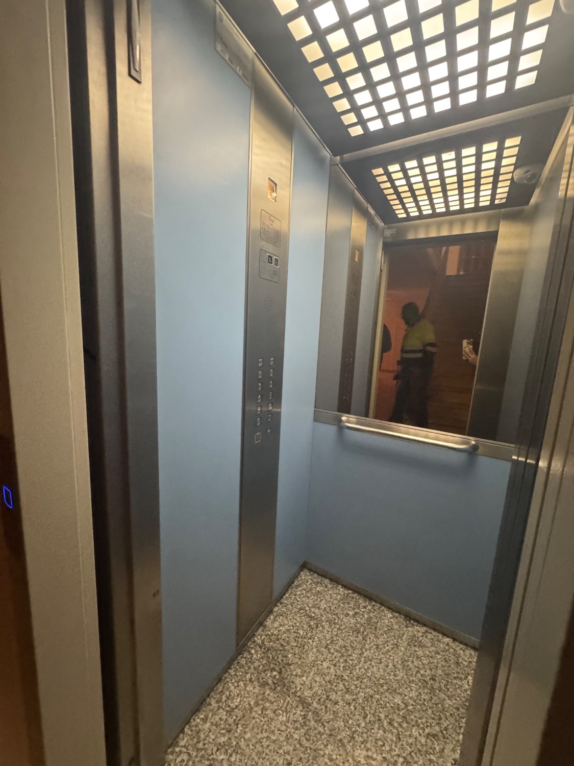 Se vende un piso en urbanización costa banana Almuñécar granada