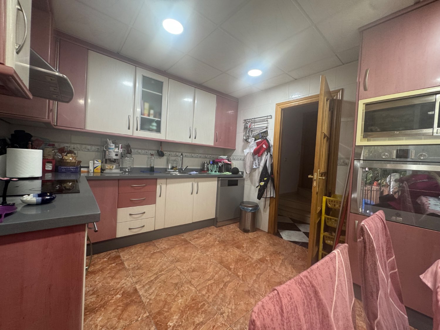 Se vende una casa en zona norte de Motril