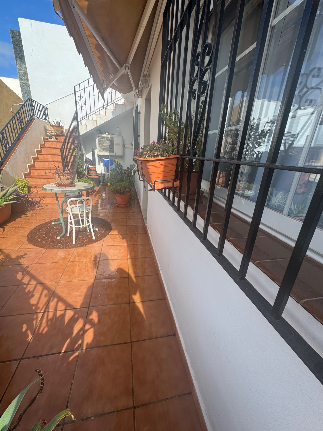 Se vende una casa en zona norte de Motril