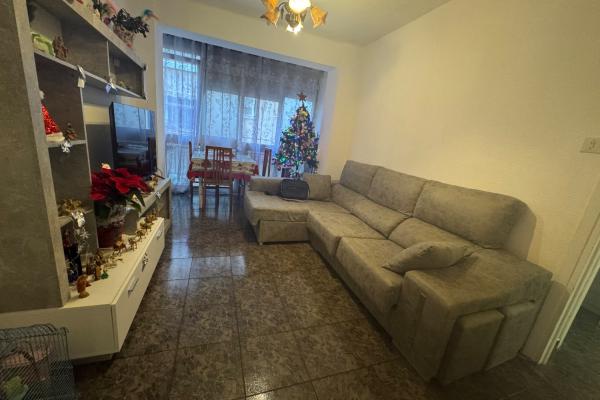 Se vende un piso en el centro de Motril