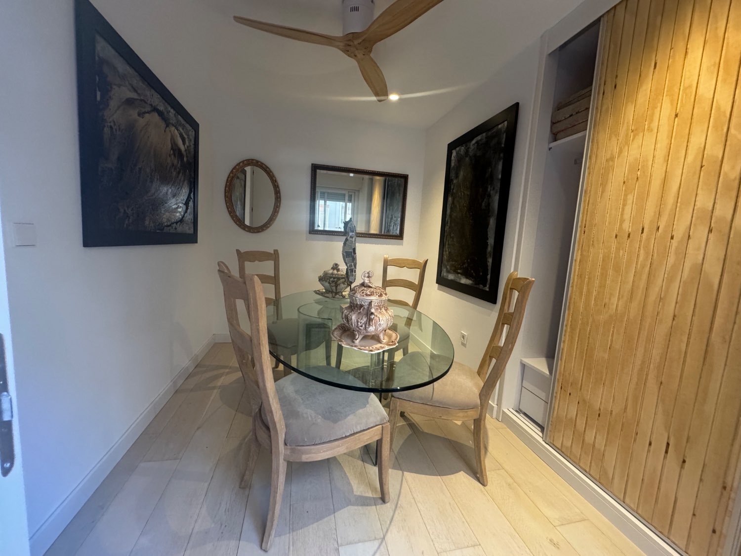 Se vende un piso en calahonda granada