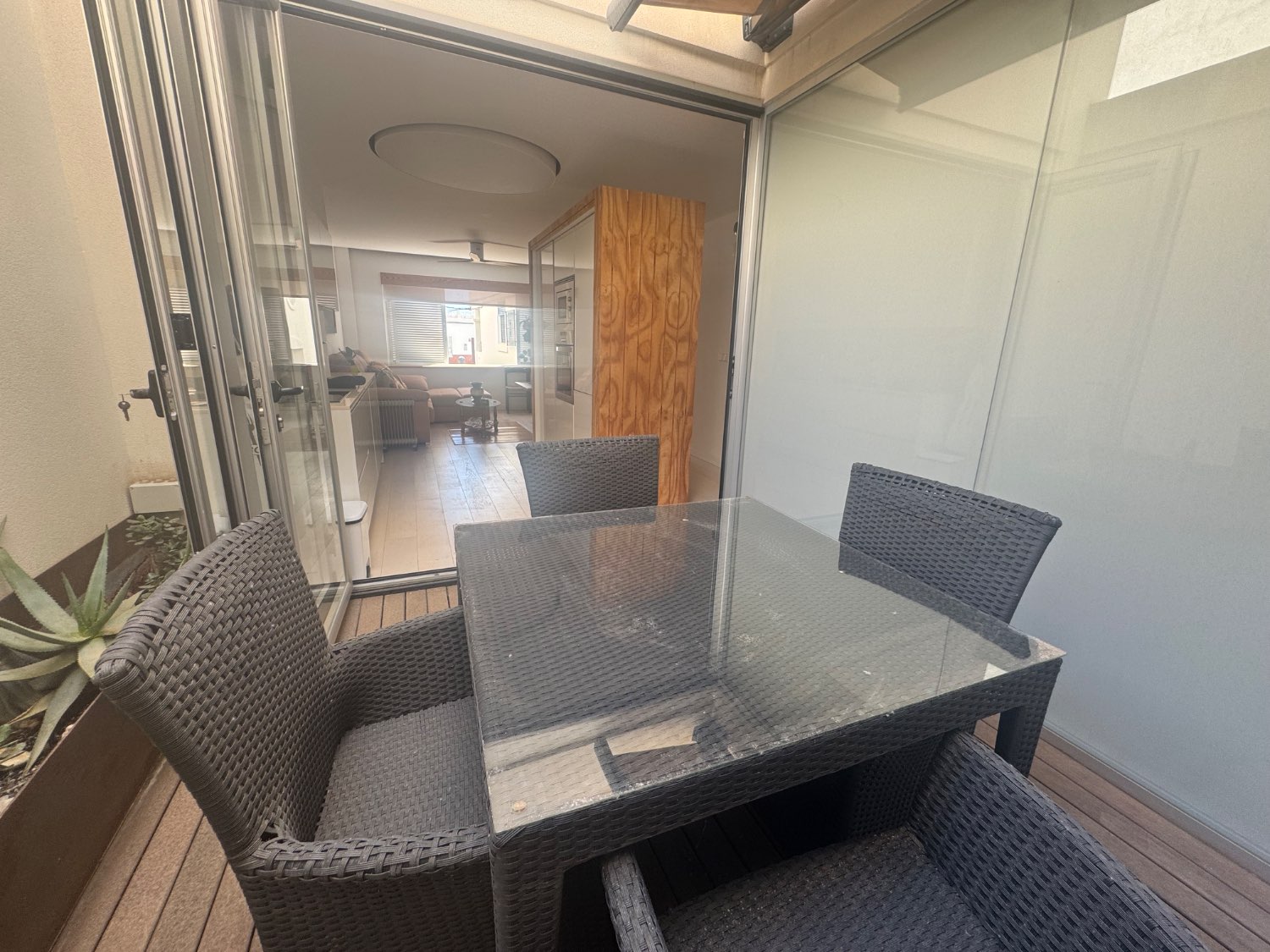 Se vende un piso en calahonda granada