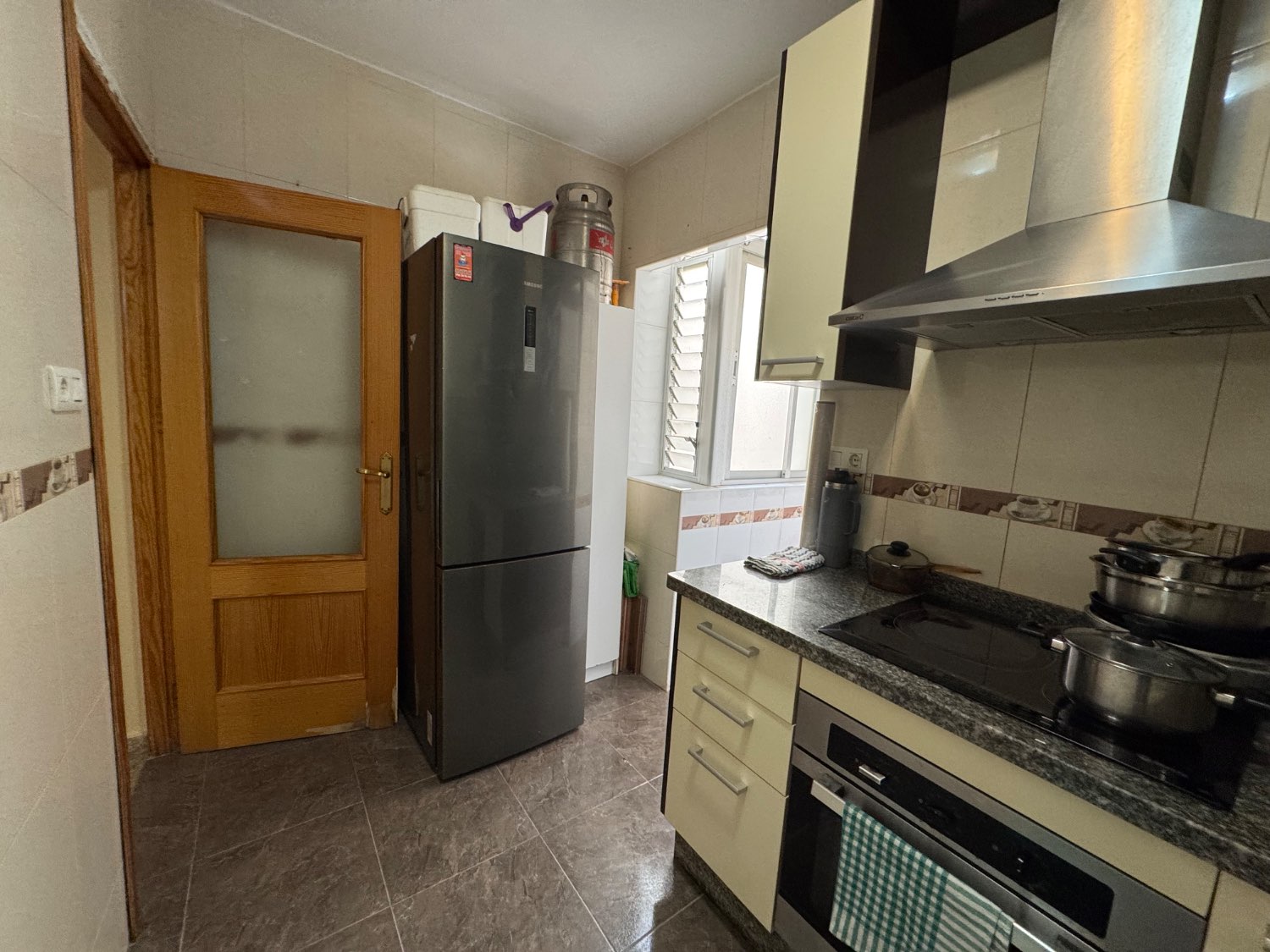 S vende un piso en Motril Granada