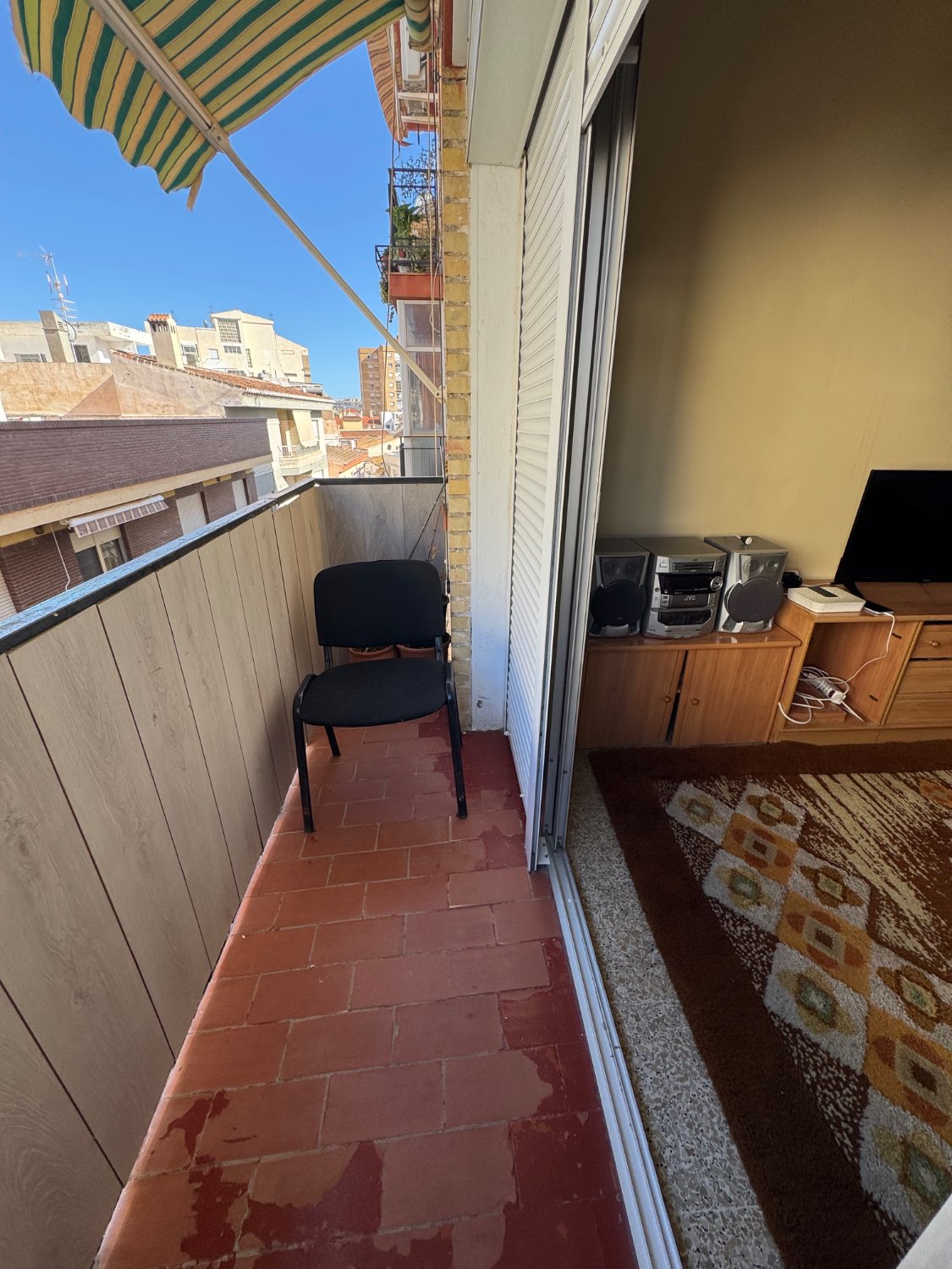 S vende un piso en Motril Granada