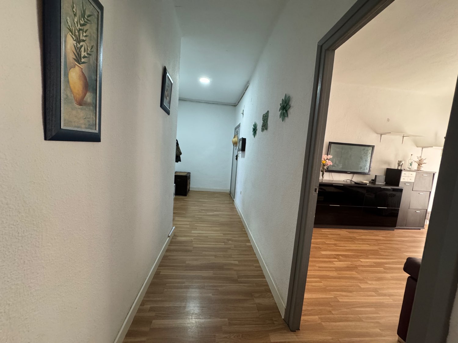 Se vende un piso con terraza privada en calle ancha Motril Granada