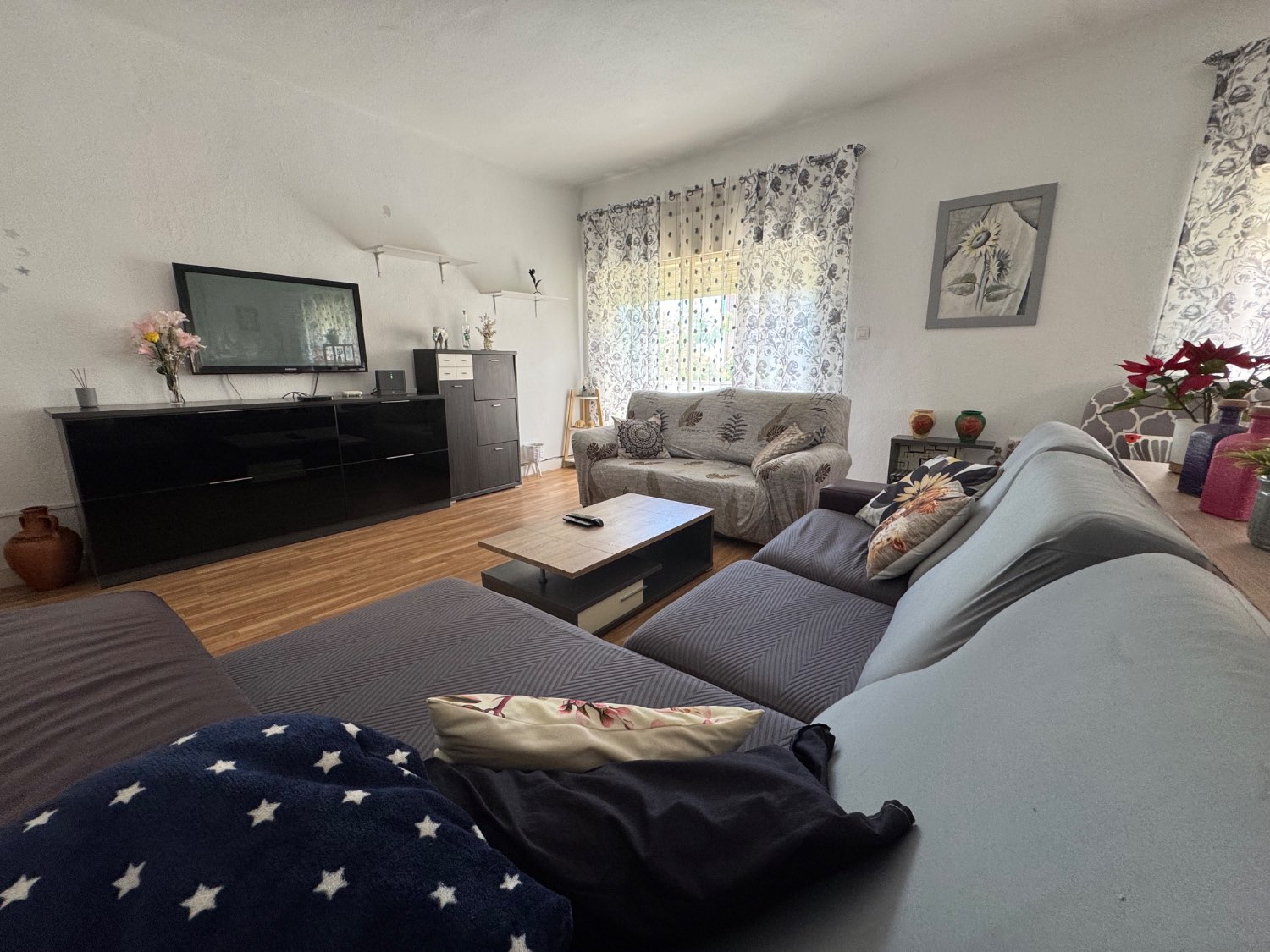 Se vende un piso con terraza privada en calle ancha Motril Granada