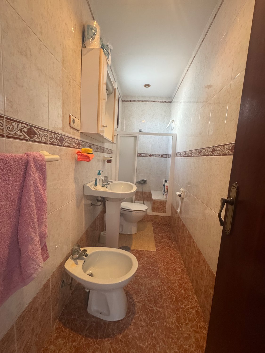 Se vende una casa en casco antiguo de salobreña Granada