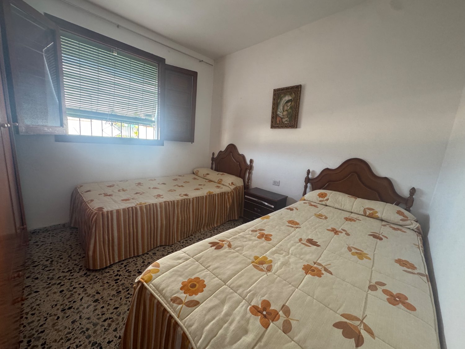 Se vende una casa en casco antiguo de salobreña Granada