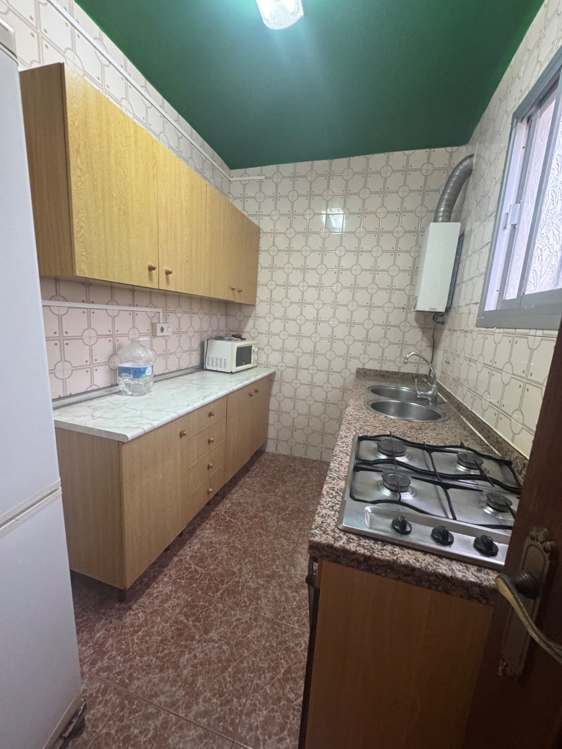 Se vende una casa en casco antiguo de salobreña Granada