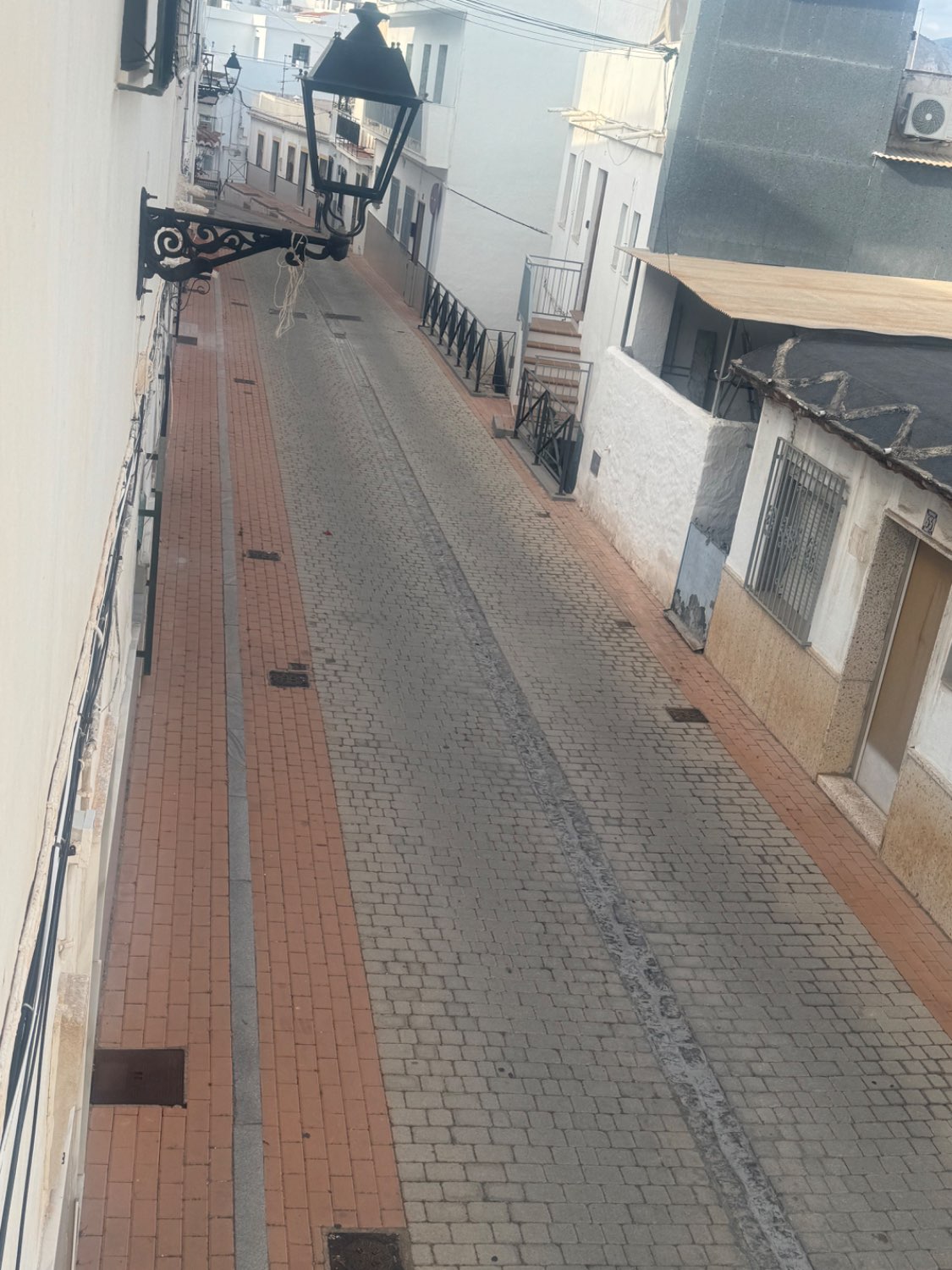 Se vende una casa en casco antiguo de salobreña Granada