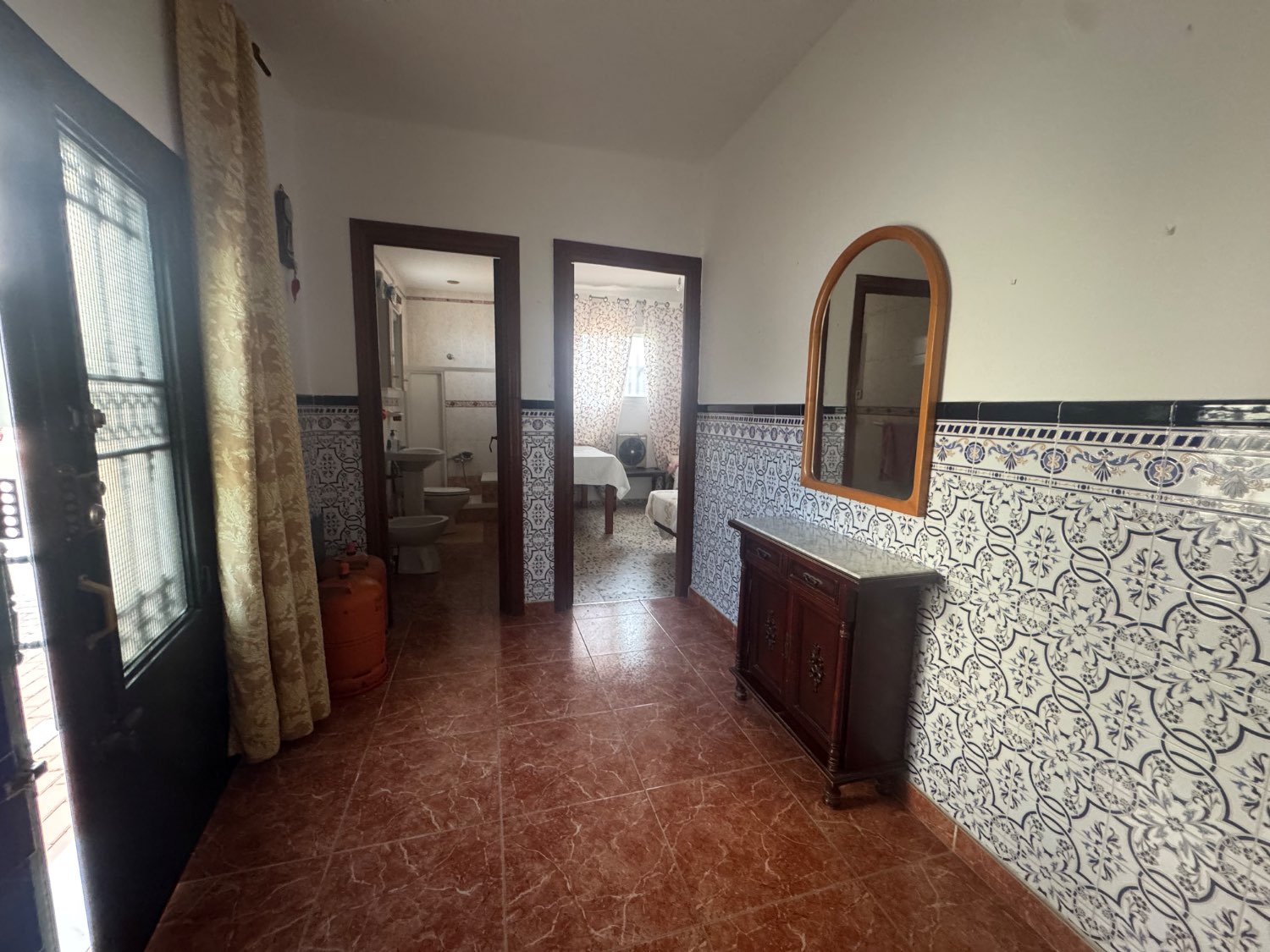 Se vende una casa en casco antiguo de salobreña Granada