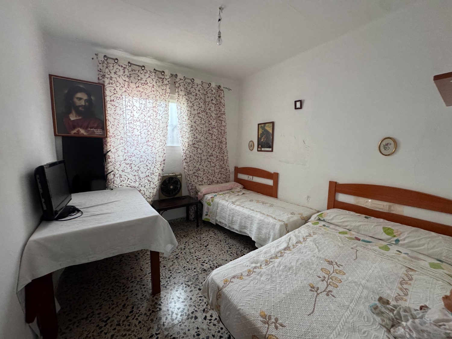 Se vende una casa en casco antiguo de salobreña Granada