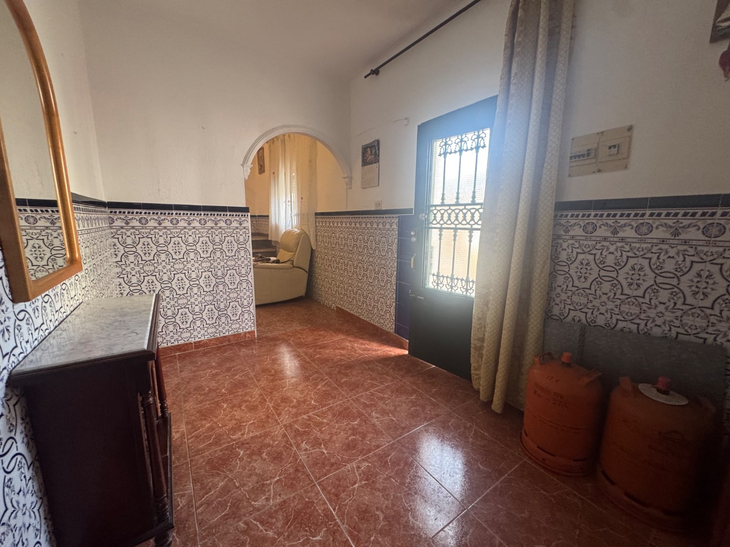 Se vende una casa en casco antiguo de salobreña Granada