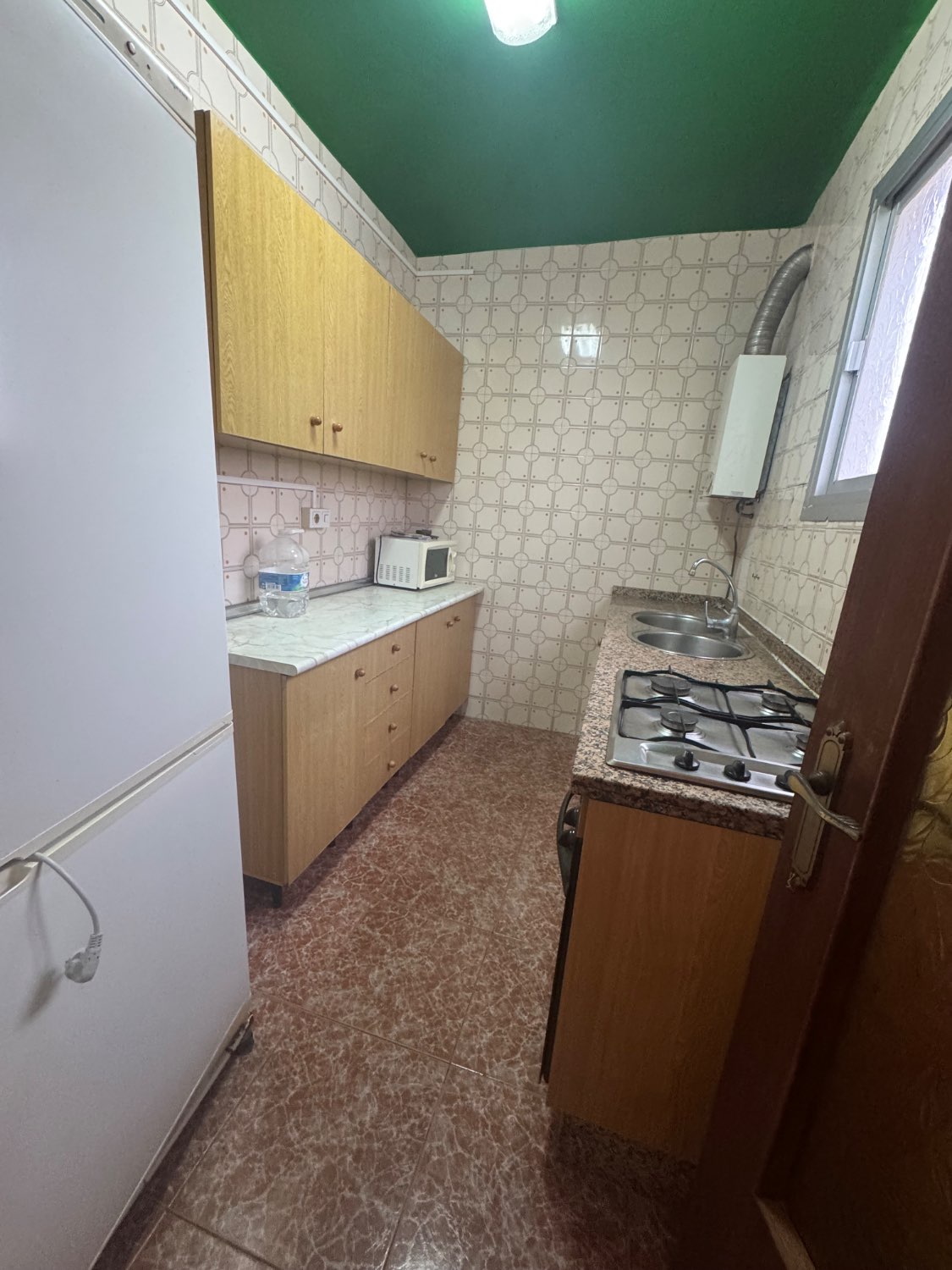 Se vende una casa en casco antiguo de salobreña Granada